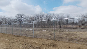 Webb and Son Fencing : commercial fences